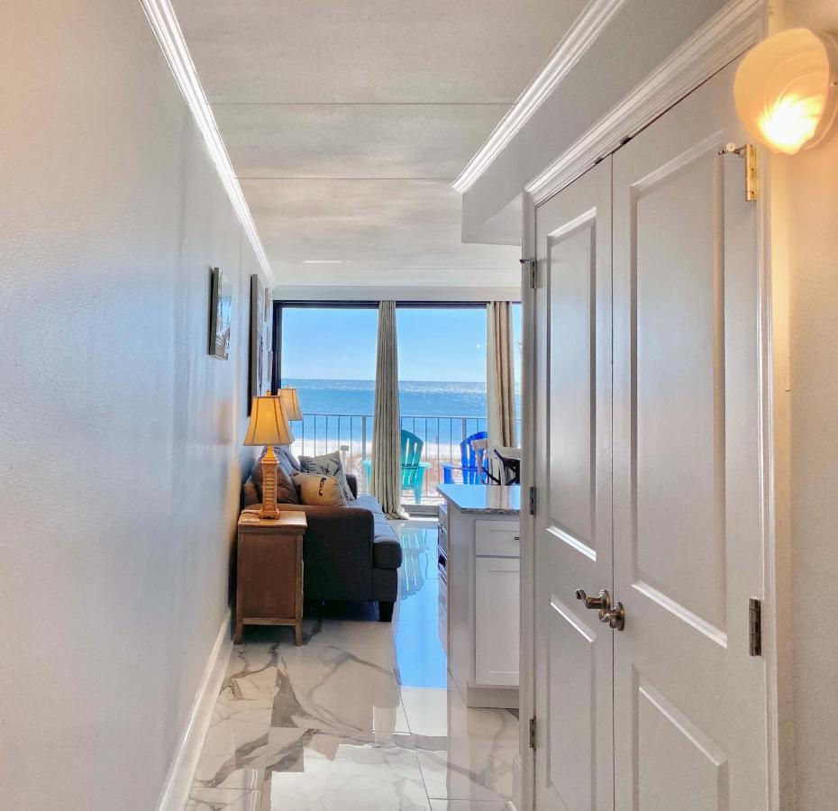 Island Winds East: Beachfront Condo Near Hangout Gulf Shores Exterior photo
